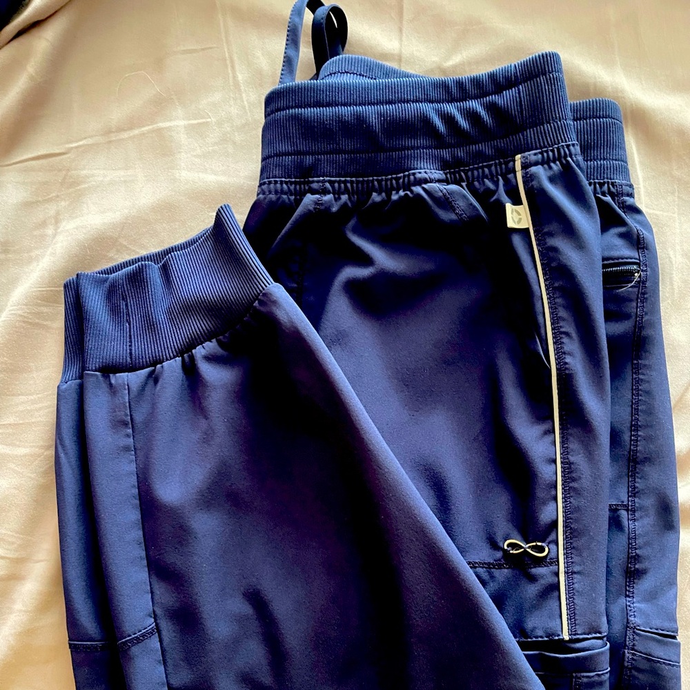 Scrub pants